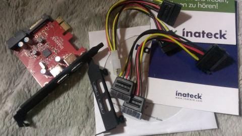 変換コネクタ、スリムPCにも対応いたれりつくせり