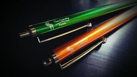 ステンレススチールとアルミによる頑丈で高級感のある質感