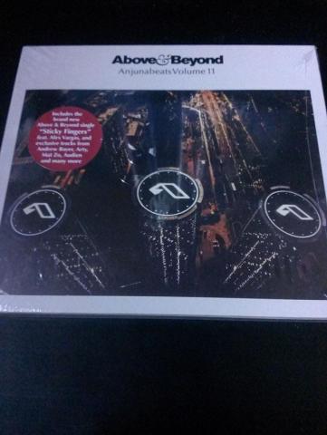 ジャケットは紙仕様