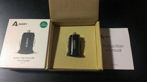 とてもコンパクトな製品です。