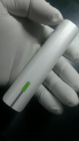 コンパクトな本体