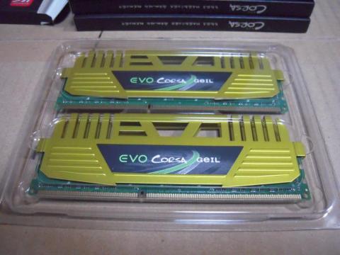 ヒートシンクは背が高いタイプ