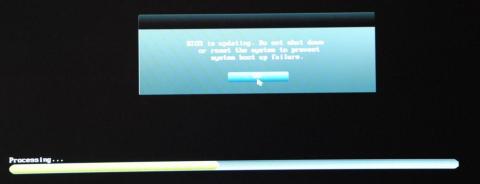 その後、ファームのアップが行われる