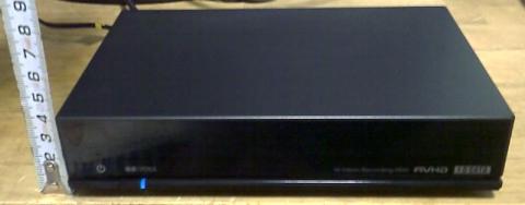 高さわずか4cmのスリムボディ