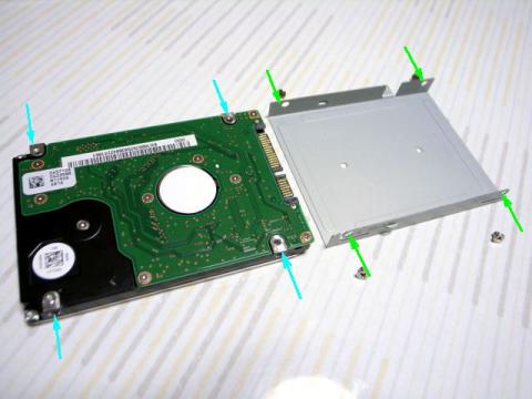 HDDマウンタネジ