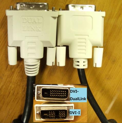 写真:DualLinkケーブルとDVI-Iケーブル