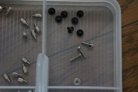 ZALMAN GS1000BK 付属ネジと代替ネジ