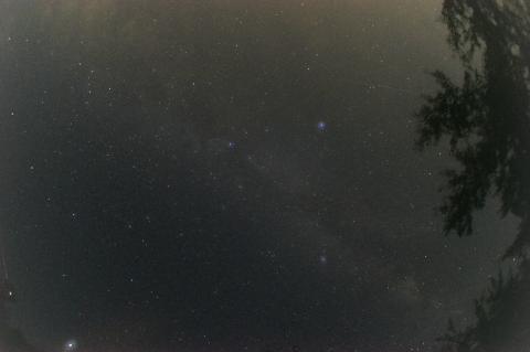 ペルセウス群3流星(合成)