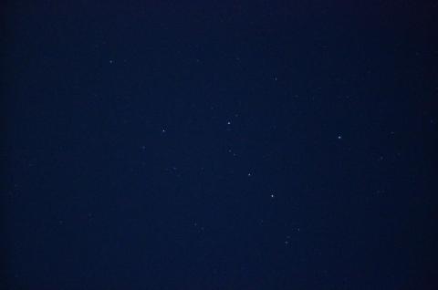 NEX-5N + NIKKOR-S Auto 1:1.2 f=55mm ISO6400