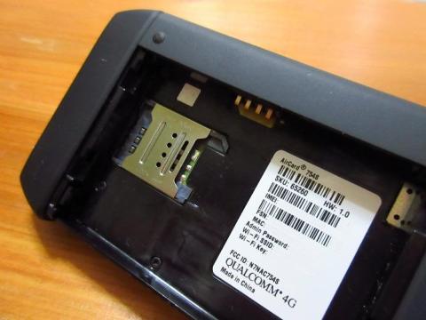 ノーマルタイプの SIM カードに対応する