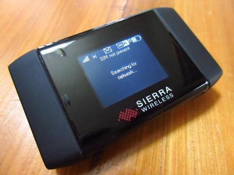 SIM カード未挿入の状態の表示