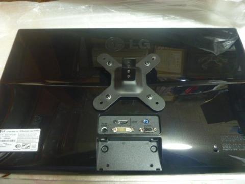 IPS236 VESA取り付け