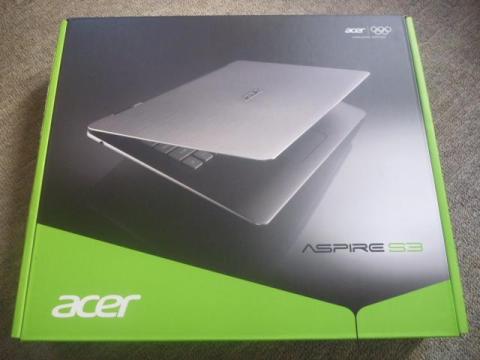 製品パッケージ