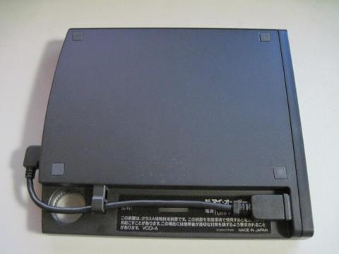 付属ケーブル、収納状態