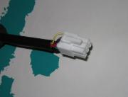 PCIe用っぽいが、別物の汎用品の6Pinコネクタ