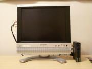 コンパクトな筐体