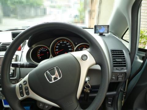 本体を見やすい位置に・・・