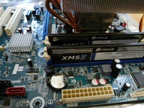 メモリーをセット