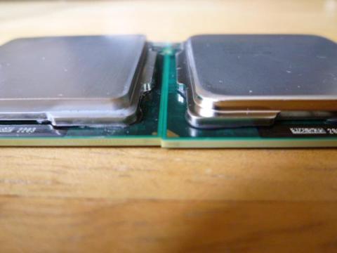 ヒートスプレッダに違いが・・・