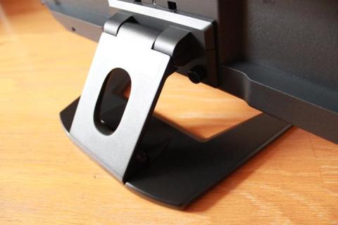 スタンドはアルミダイキャスト製