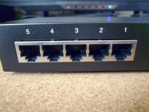 5つのLANポート