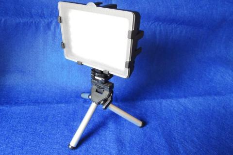 3脚に取り付け可能!