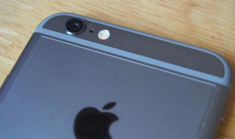 飛び出したカメラ・・・