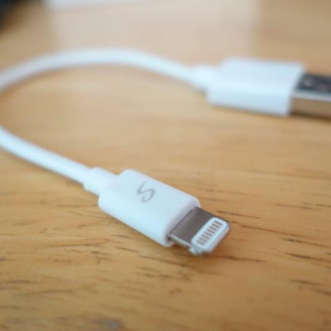 コネクタ部もしっかりとした造り