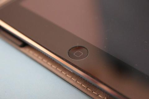 ホームボタン周り