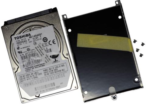 ケースからHDDを外したところ