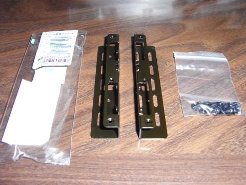 2.5インチHDD/SSD二台取り付け可能3.5インチ変換ブラケット