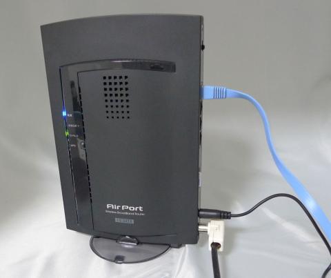 各種ケーブル接続