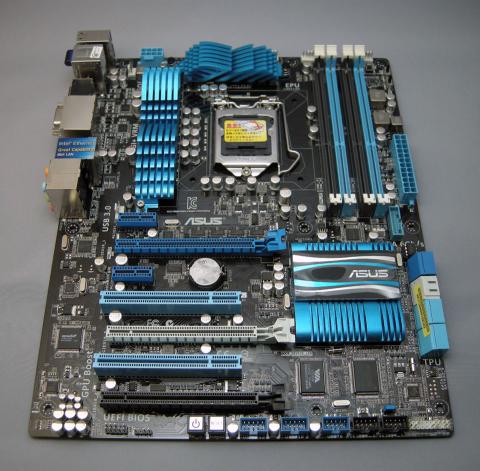 マザーボード表面