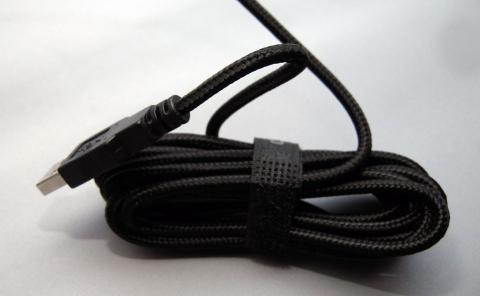 ファブリックケーブル