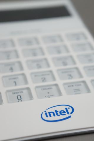 インテル、入ってる