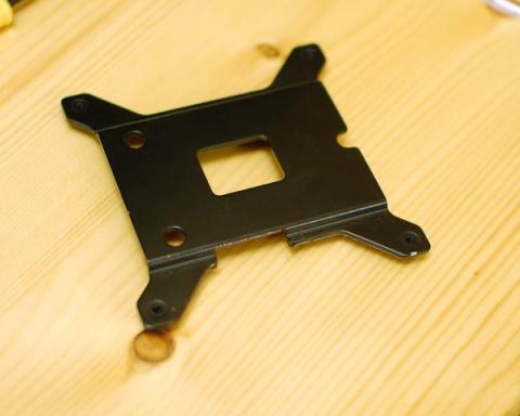 バックプレート加工