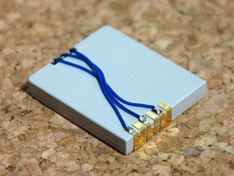 端子を反対側に新設