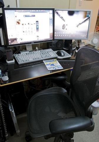 アーロンチェア