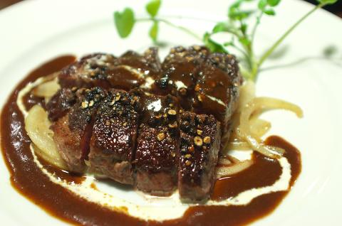 甲州ワインビーフの鉄板焼き!