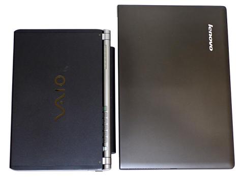 B5ノート、SONY VGN-TX90PSとサイズ比較