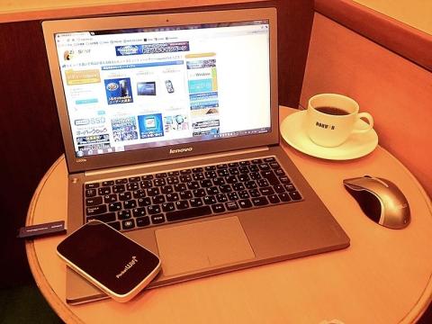 ドトールでの1枚。ホワイトバランスが…