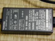 ACアダプタも日本製です。