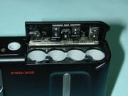 電池ケースを開けたところ