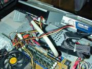 跳ね上げ式でメンテナンス性は高い!