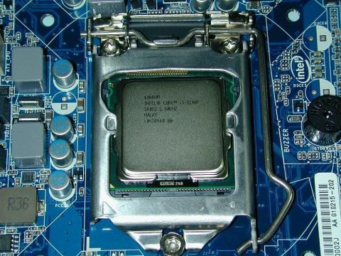 CPUを装着したところ