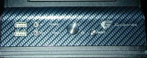 前面端子・スイッチなど