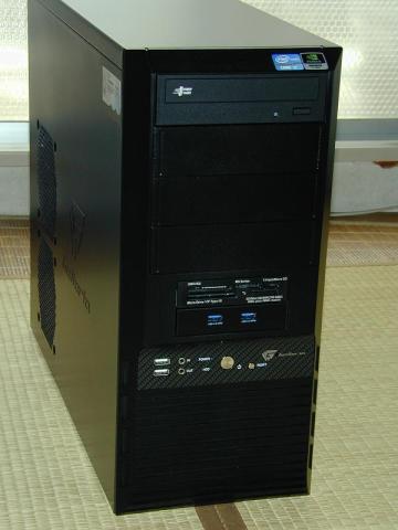 拡張性抜群のミドルタワー(`・ω・´)