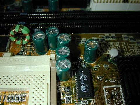 新品なのに・゚・(つД`)・゚・