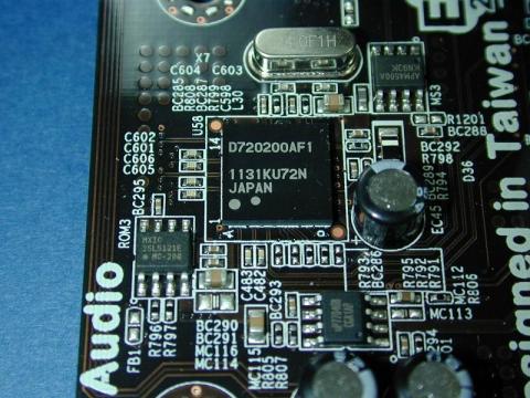 国産のルネサス製USB3.0コントローラ