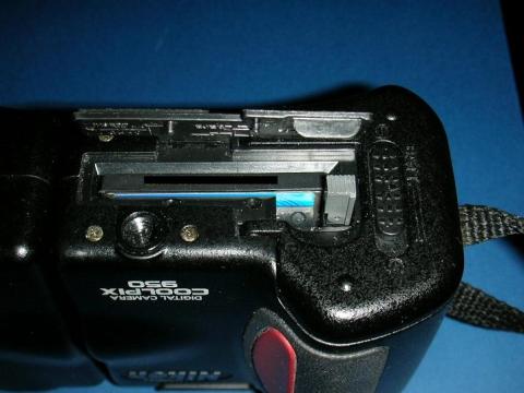 懐かしきコンパクトフラッシュ!